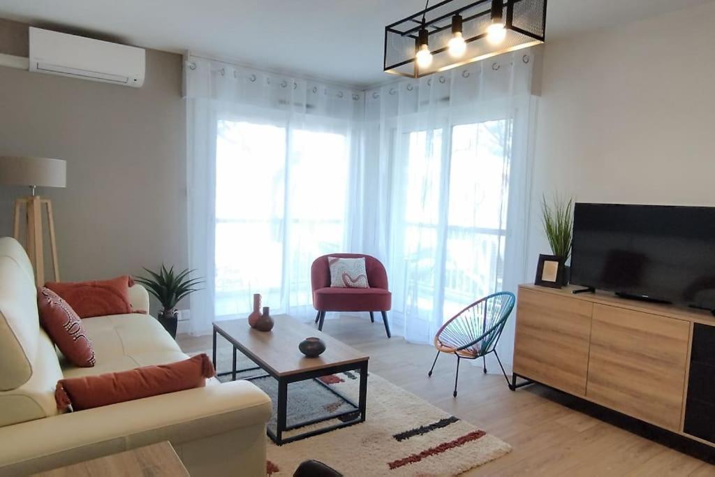 Les Geraniums, Bel Appartement Renove, Proche Plage Et Commerces Ла Сен-сюр-Мер Екстериор снимка